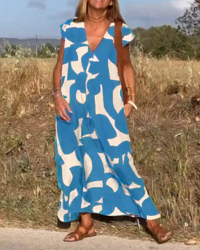 Amara - Maxi Dress with Print and V-Neck