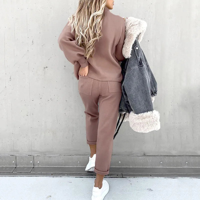 Frieda™ - Pullover and Pants Set