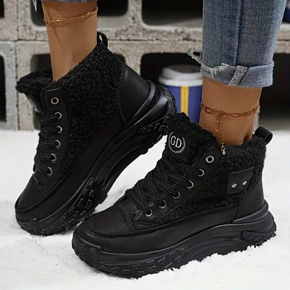 Octavia - Cozy Platform Boots