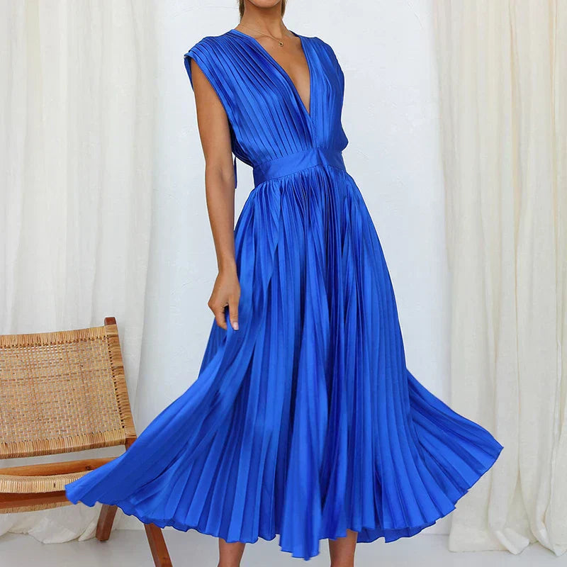 Adela™ | Elegant Pleated Maxi Dress