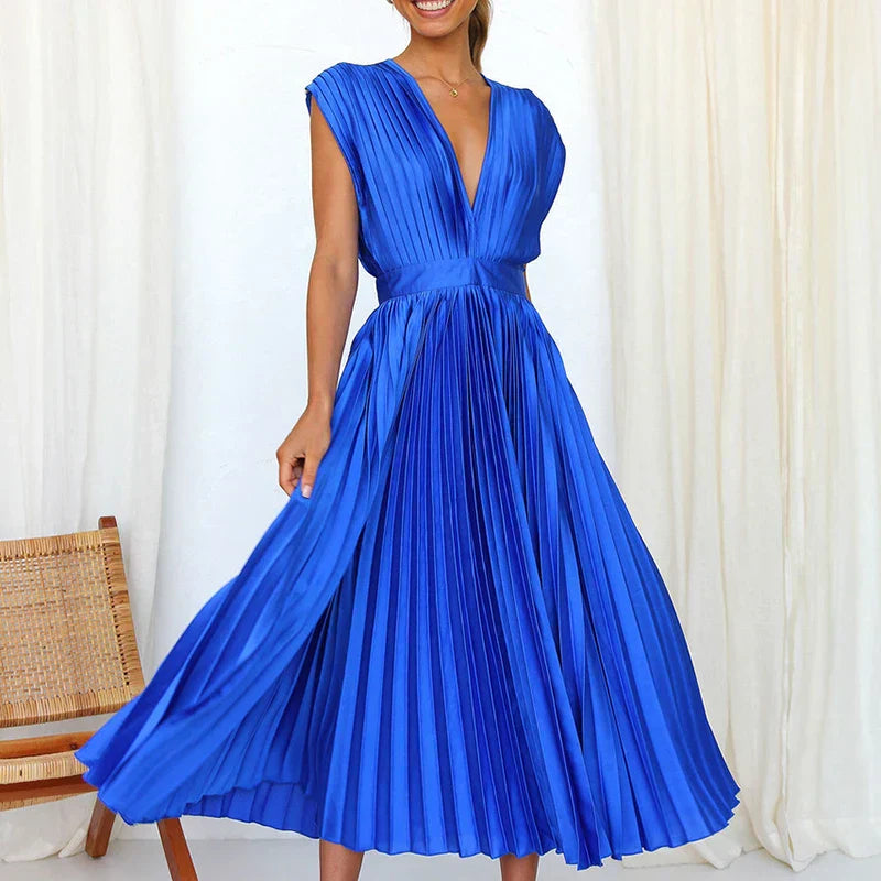Adela™ | Elegant Pleated Maxi Dress