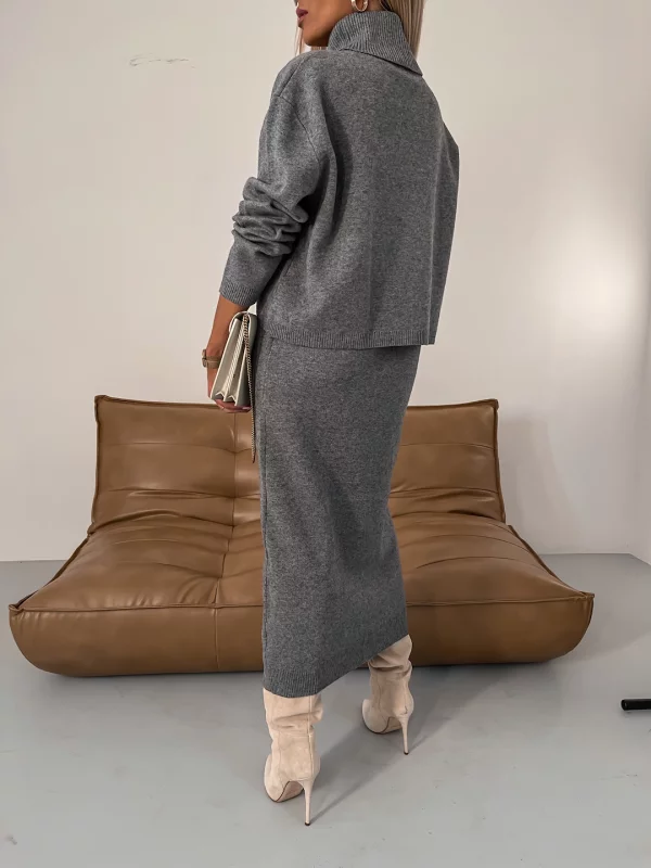 Nicole - Autumn-Winter Knitting Set for Women