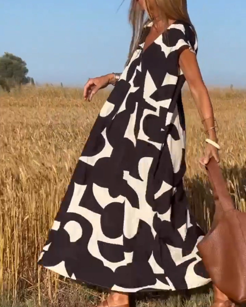 Amara - Maxi Dress with Print and V-Neck