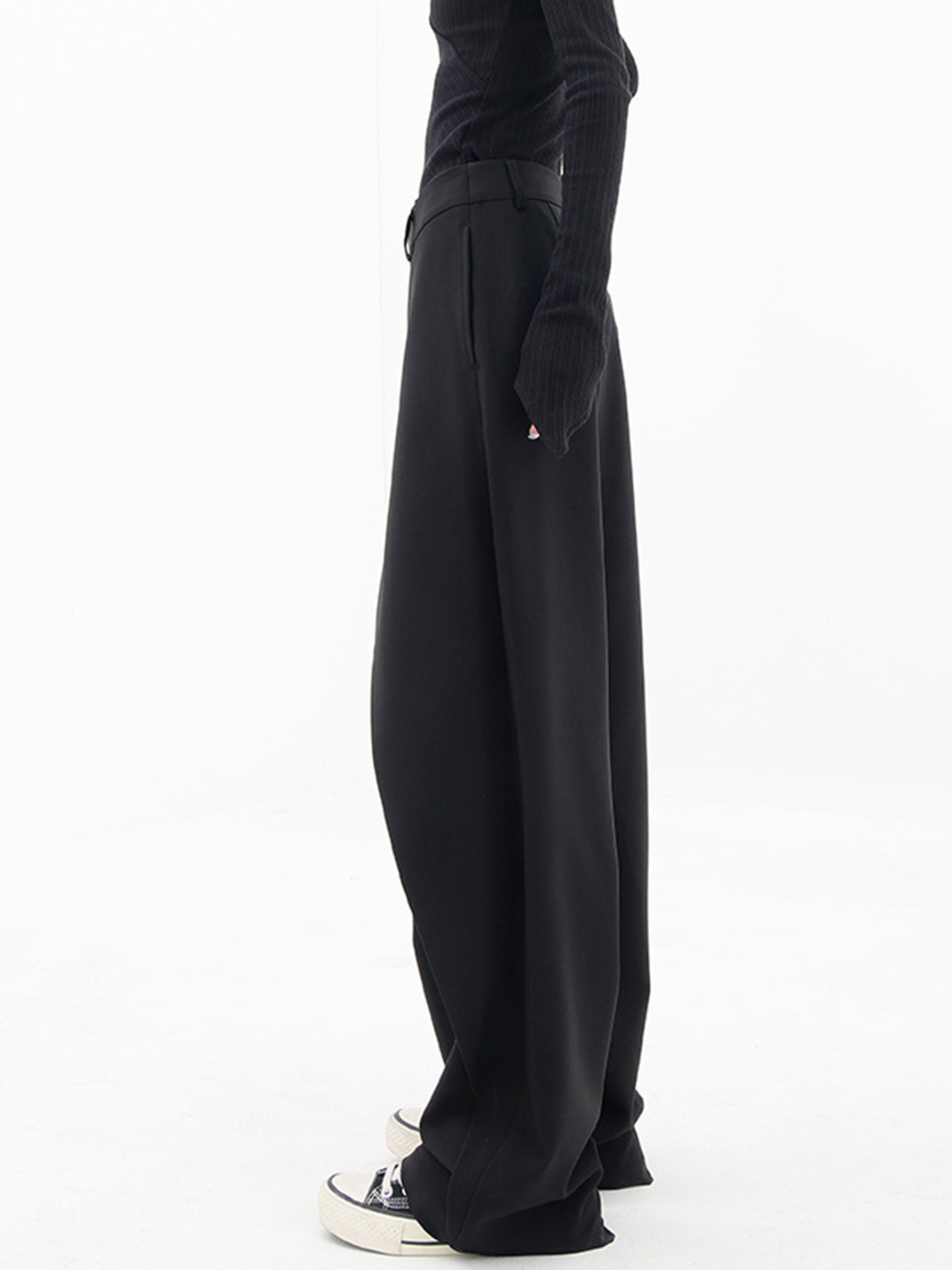 Zoe | Baggy Pants Made from Premium Fabric