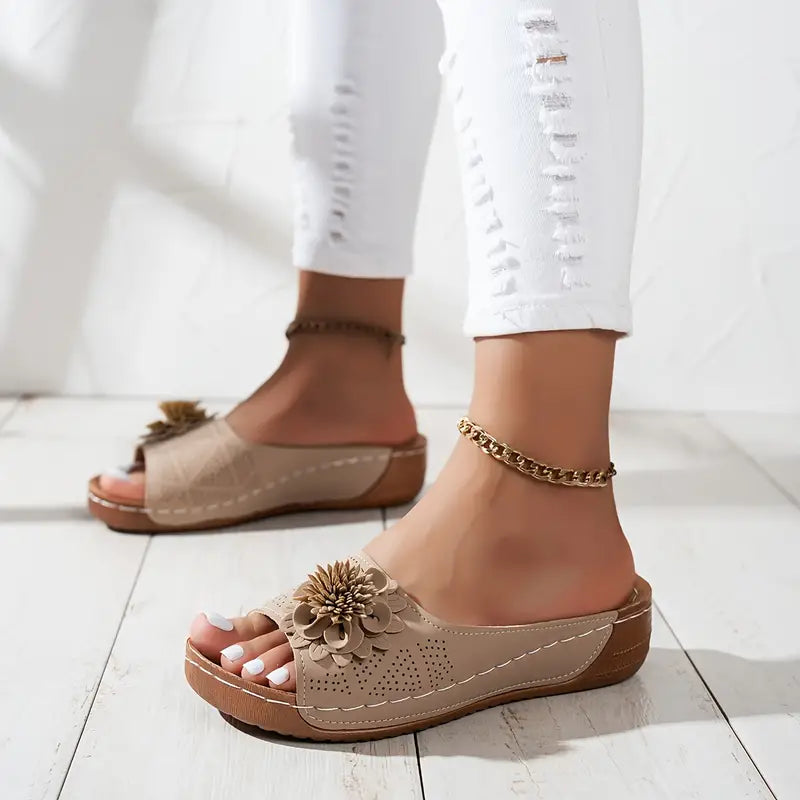 FLORA | Orthopedic Sandals with Floral Pattern