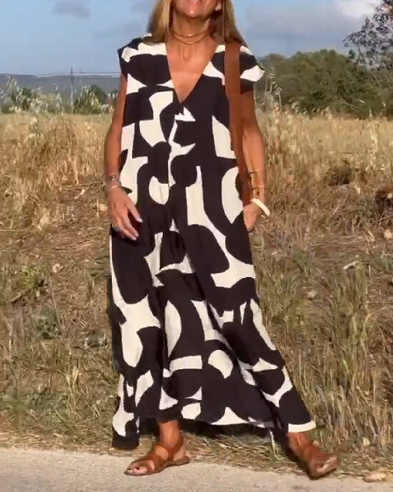 Amara - Maxi Dress with Print and V-Neck