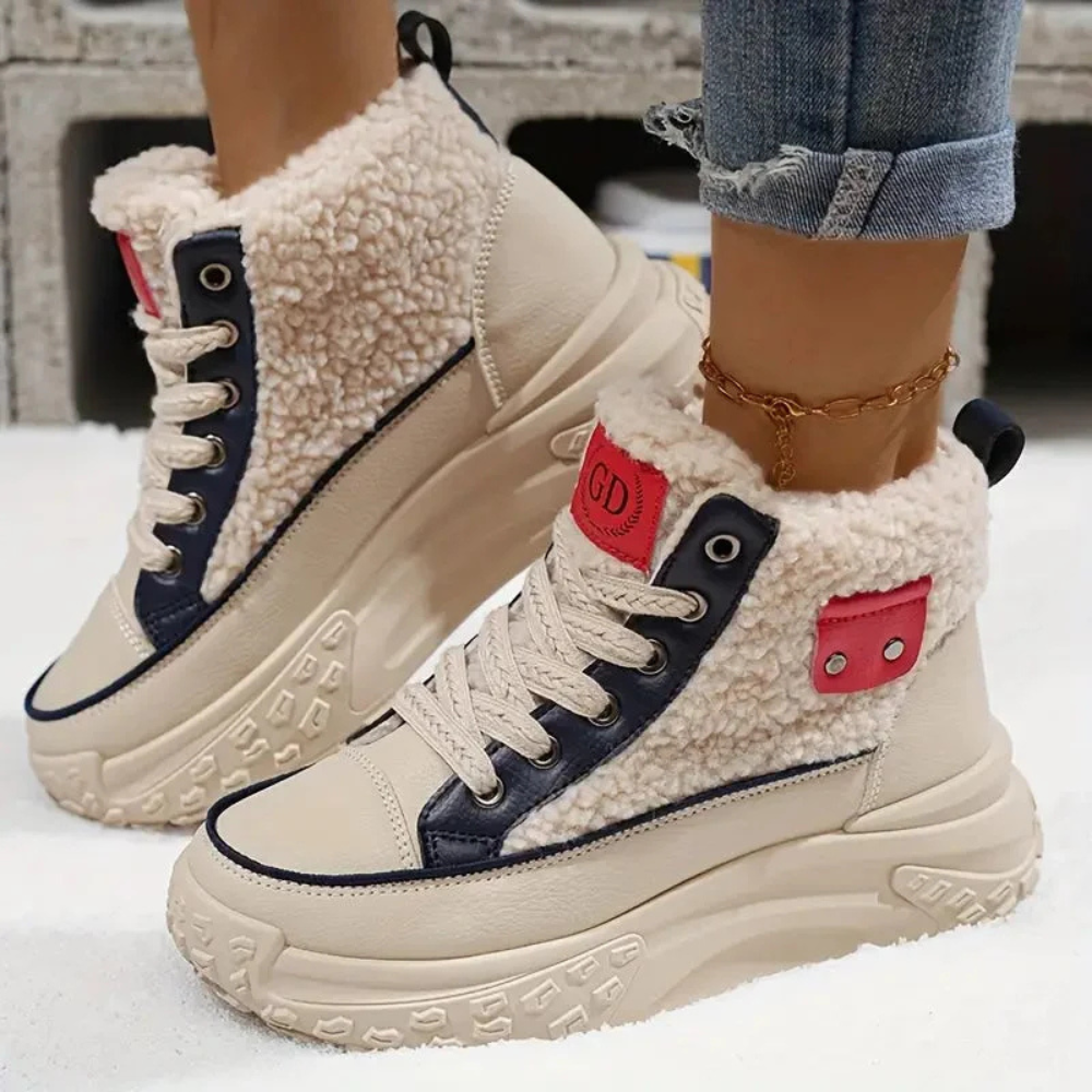 Octavia - Cozy Platform Boots