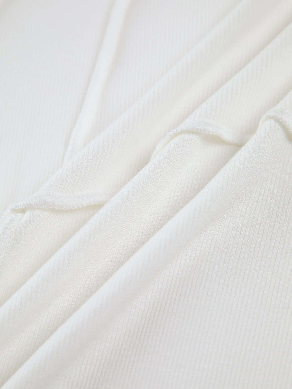 Kadian™ | Elegant Ribbed Long Sleeve Top with Contoured Piping