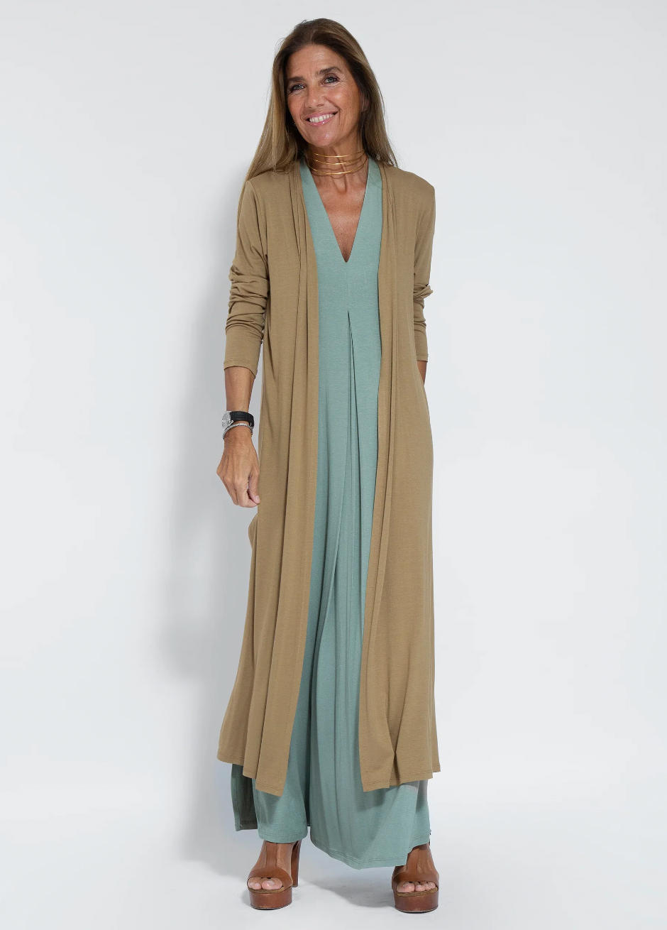 Solana - Ensemble consisting of a long, figure-shaping dress and a vest
