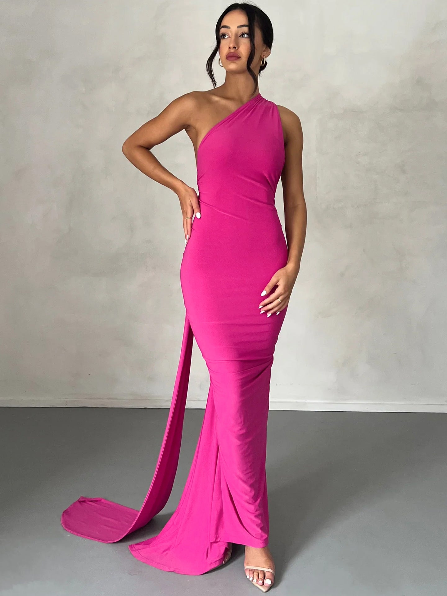 Klara - Sexy Backless Slim Fit Sleeveless Elegant Evening Dress