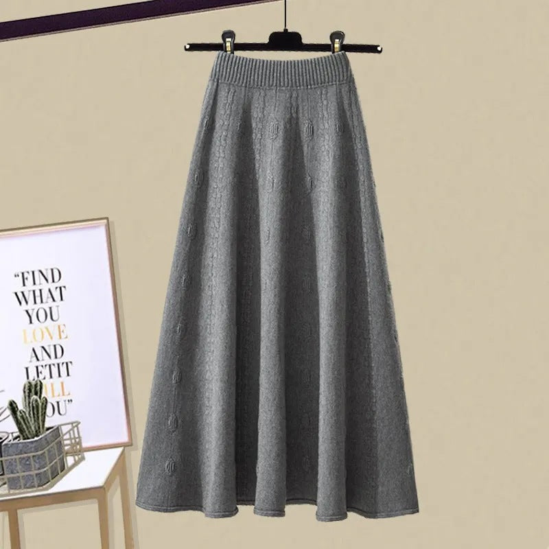 XENIA - Casual Sweatshirt and Skirt