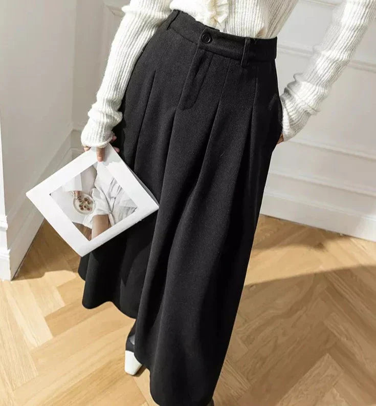 Scarlett - Elegant Wool Skirts