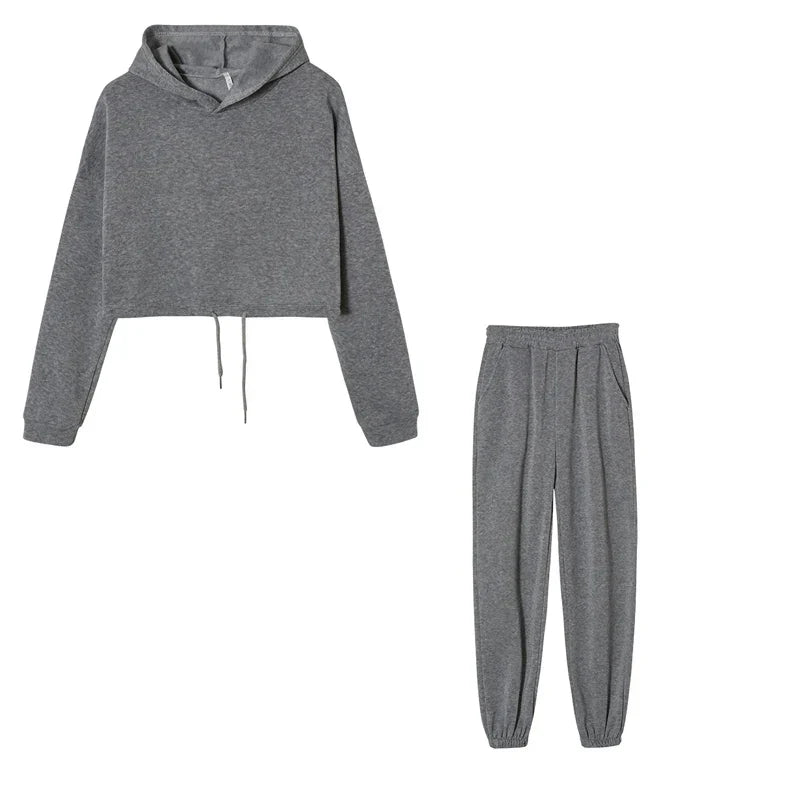 Amelie™ - Sporty Two-Piece Set for Women with Waist Emphasis