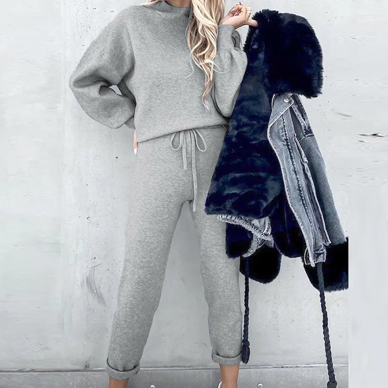 Frieda™ - Pullover and Pants Set