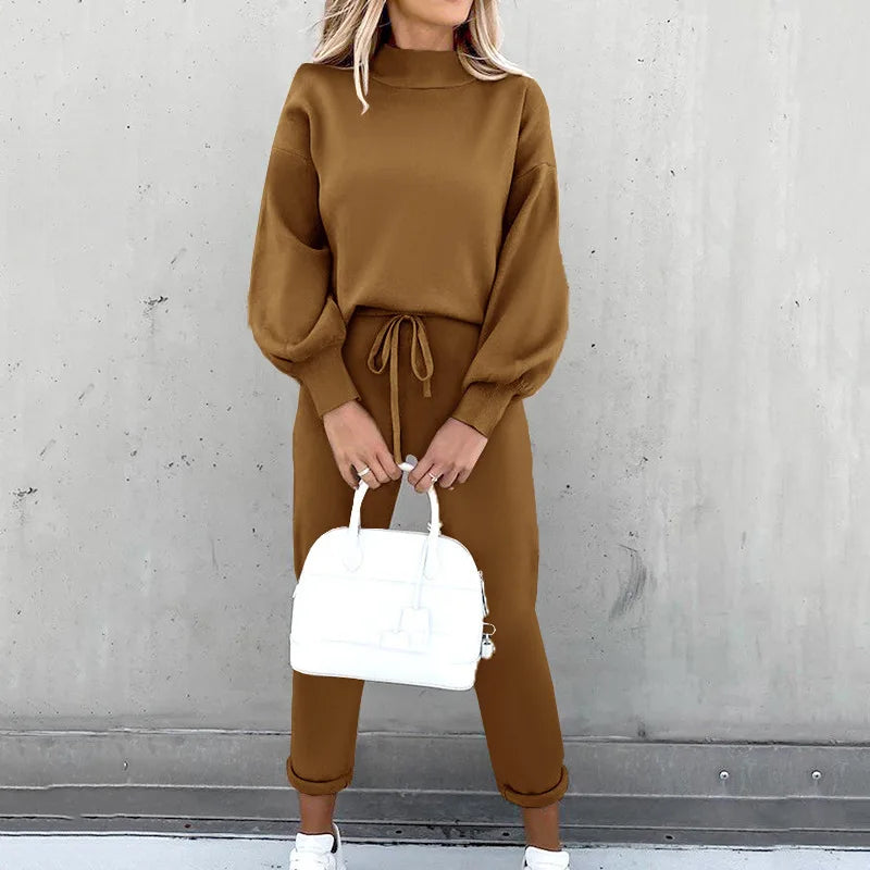 Frieda™ - Pullover and Pants Set