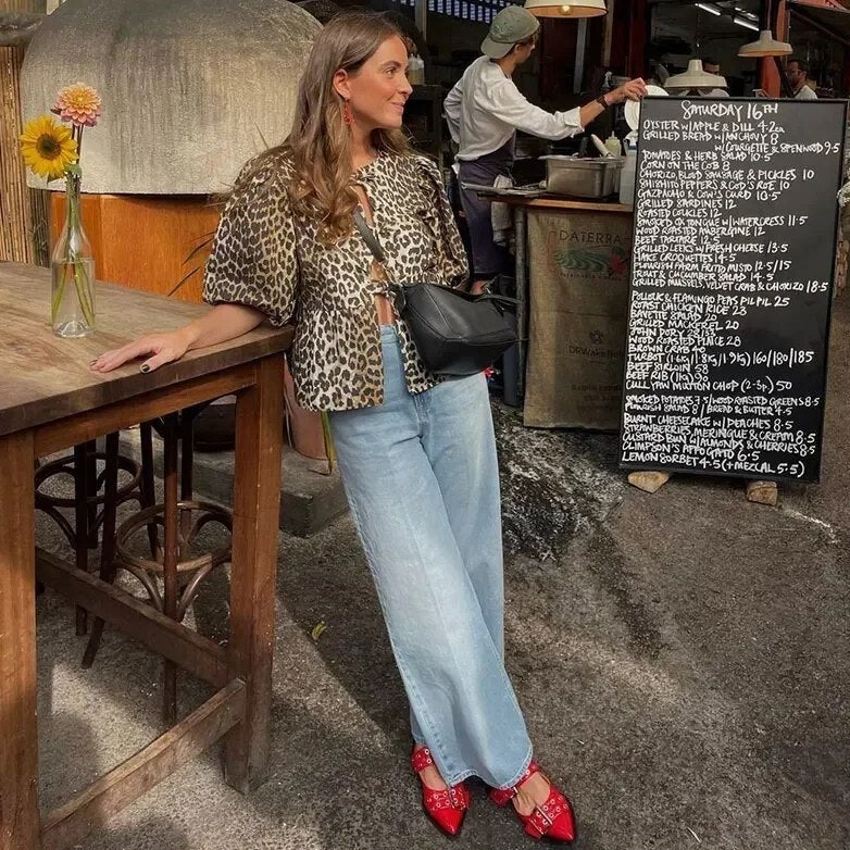 Rose | Trendy Blouse with Leopard Print and Puff Sleeves