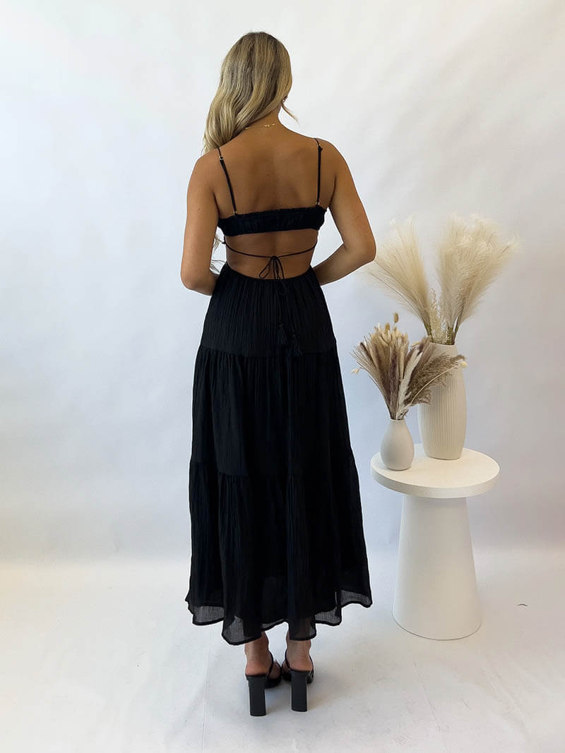Katrin | Timeless Chic