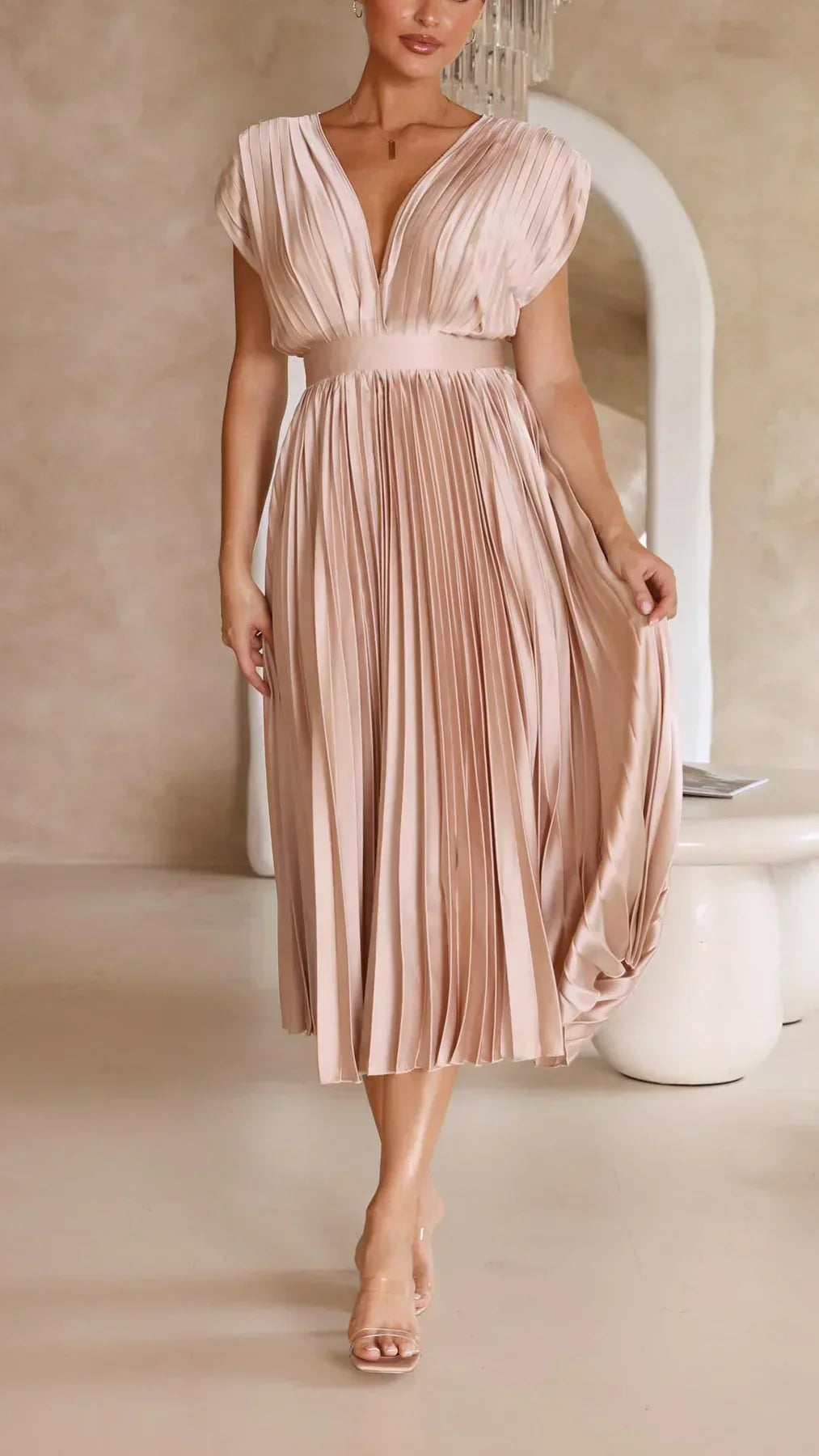 Leni - Elegant Sexy Pleated Dress