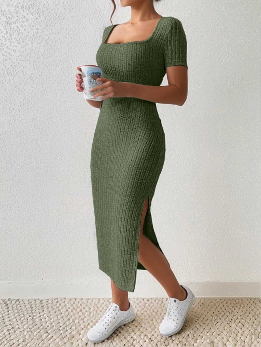 Raine | Knit Dress with Square Neckline