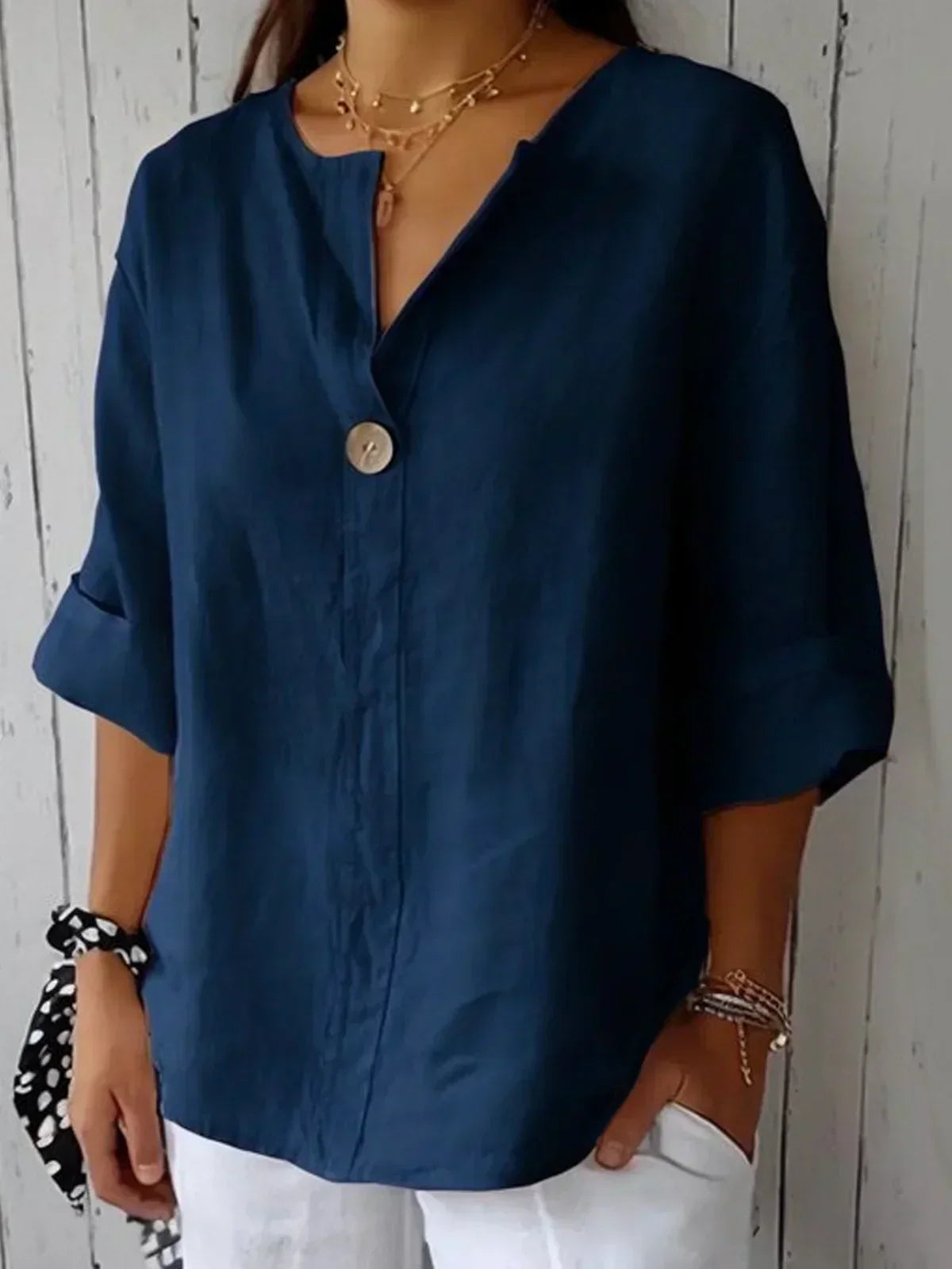 Yvonna™ - Chic Comfort Blouse