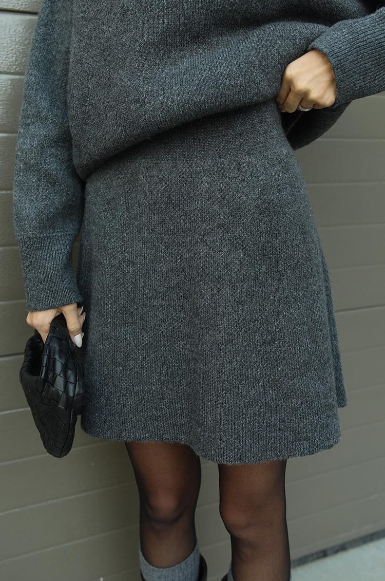 Adriana - Knitted Set for Women - Casual Sweater and Skirt in Two-Piece Design
