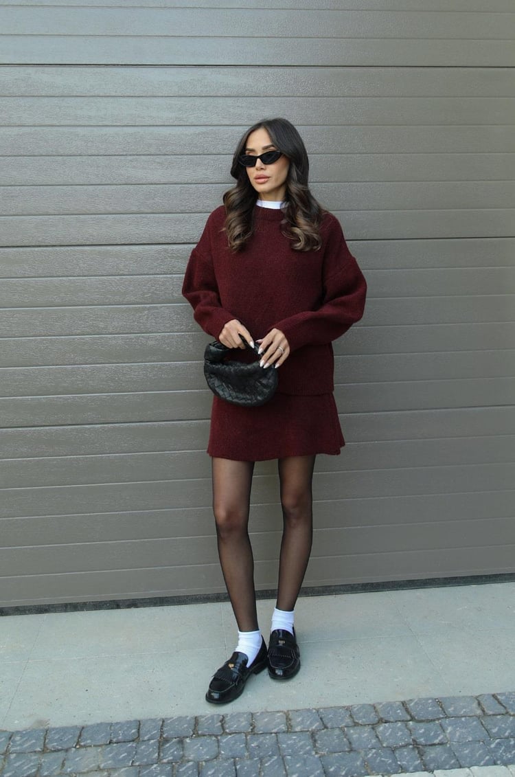 Adriana - Knitted Set for Women - Casual Sweater and Skirt in Two-Piece Design