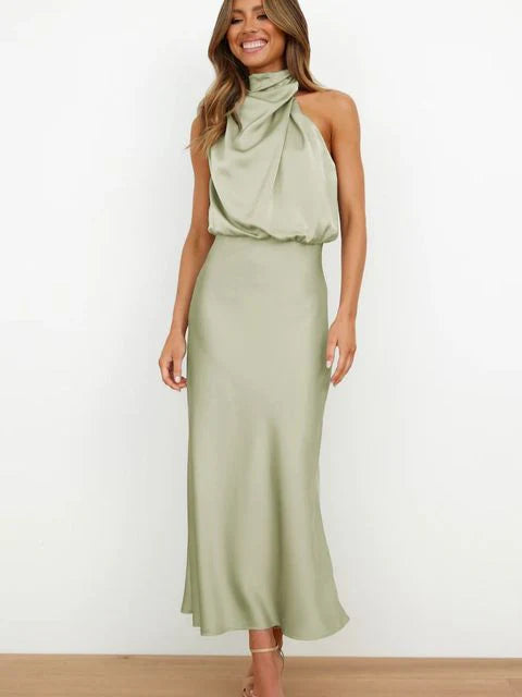 Laura | Stand Collar Sleeveless Dress
