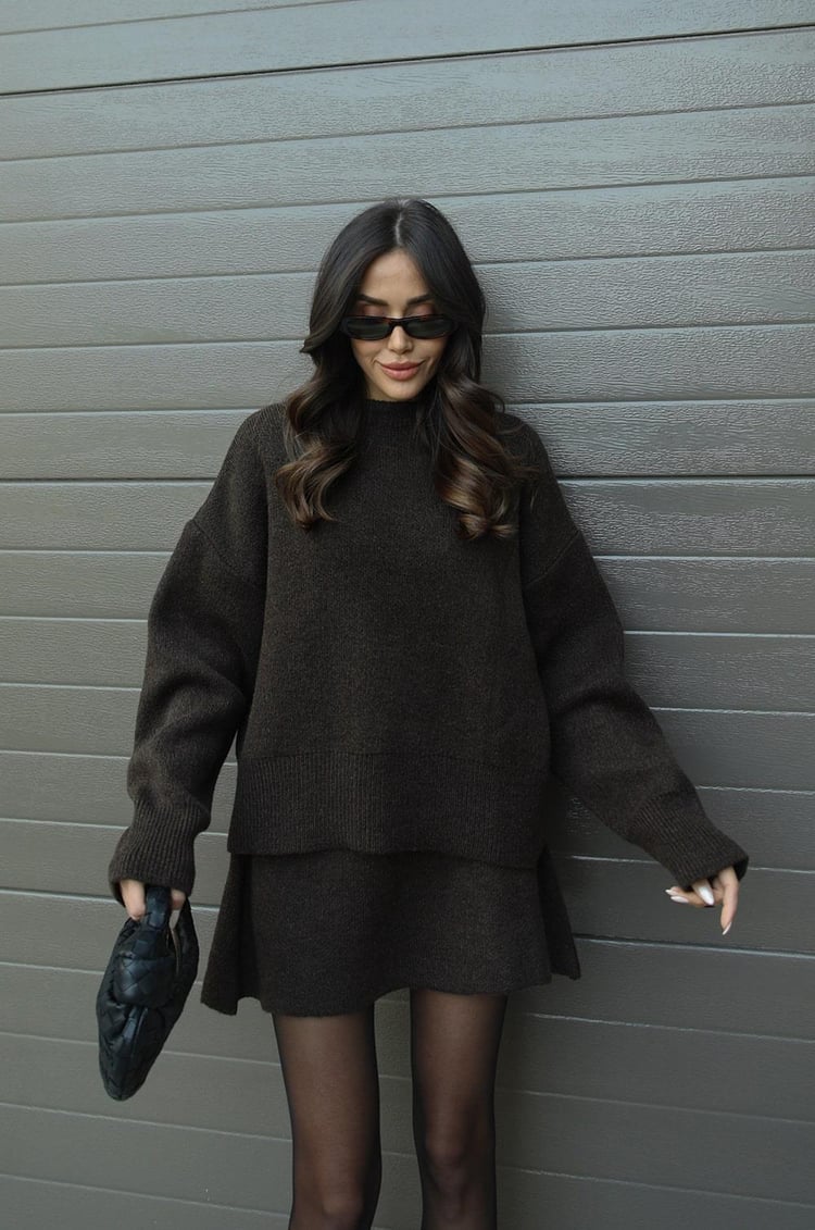 Adriana - Knitted Set for Women - Casual Sweater and Skirt in Two-Piece Design
