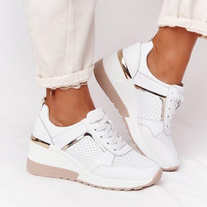 Sneaker™ – No More Painful Feet