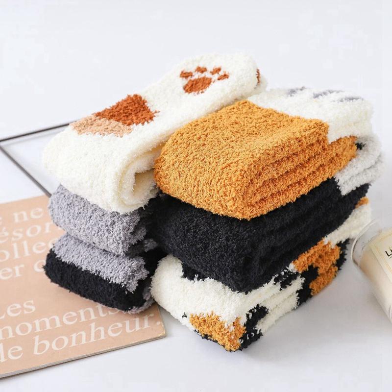 Velvety Paw Socks (One-Size) COTTON