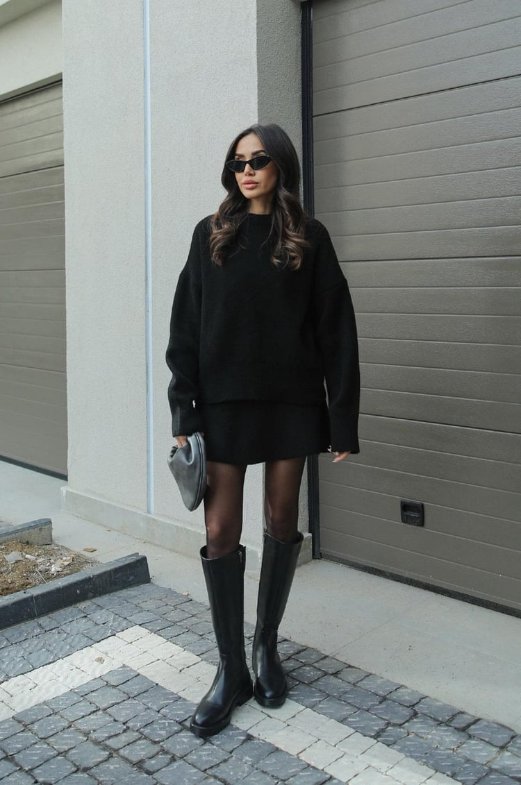 Adriana - Knitted Set for Women - Casual Sweater and Skirt in Two-Piece Design