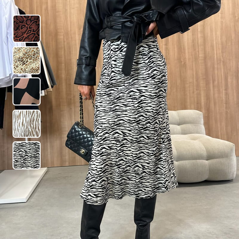 SIDONIE I FASHIONABLE SKIRT WITH ANIMAL PRINT