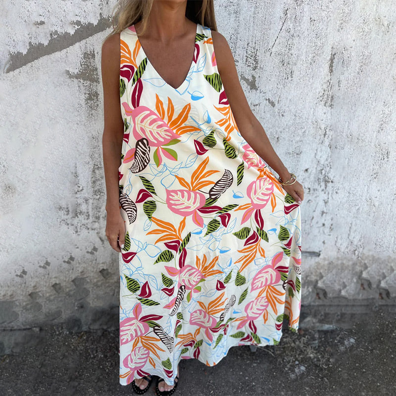 YLVA MAXI DRESS WITH V-NECK