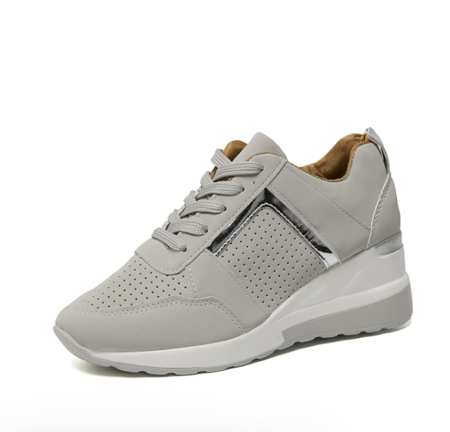 Sneaker™ – No More Painful Feet